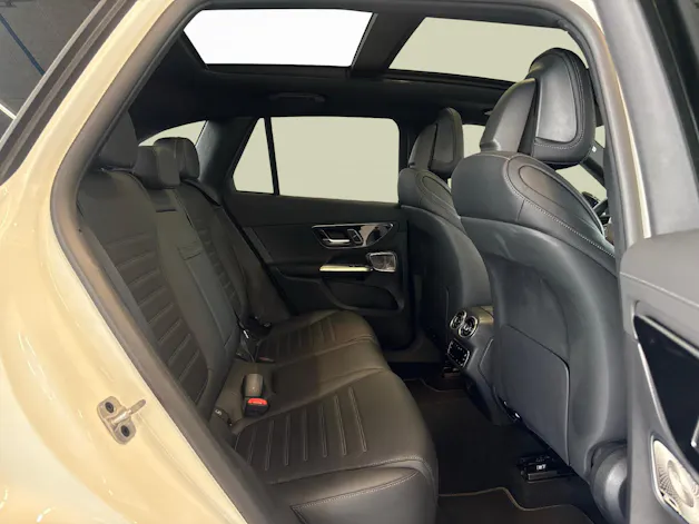 MERCEDES-BENZ GLC 450 d AMG Line 4matic + Gancio traino elettrico e Pneumatici invernali