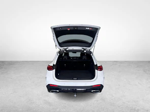immagine del veicolo MERCEDES-BENZ GLC 450 d AMG Line 4matic + Gancio traino elettrico e Pneumatici invernali