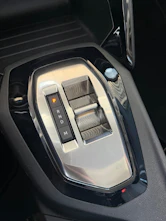 Fahrzeugbild PEUGEOT 208 1.2 PureTech 100 Active Pack