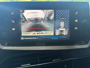 https://vehicle.imgix.net/4346524/b85d72c6-2b1b-470e-a78f-5ae99390d250.jpg