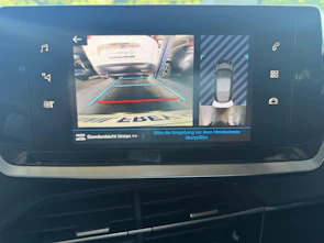 Fahrzeugbild PEUGEOT 208 1.2 PureTech 100 Active Pack