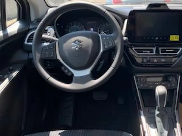 Suzuki S-Cross 1.4 T Sakura Top Hybrid 4x4