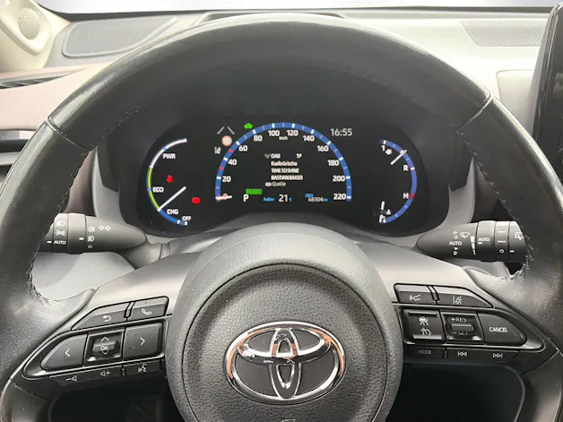 Toyota Yaris Cross 1.5 VVT-i HSD Elegant AWD-i