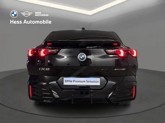 BMW iX2 30 xDrive M Sport