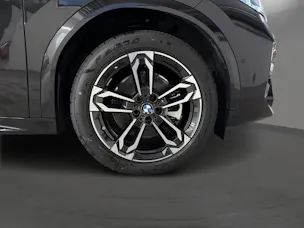 BMW iX2 30 xDrive M Sport