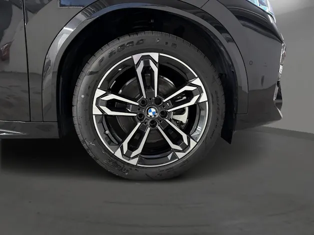 BMW iX2 30 xDrive M Sport