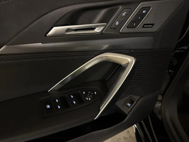 BMW iX2 30 xDrive M Sport