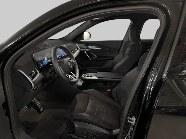 BMW iX2 30 xDrive M Sport