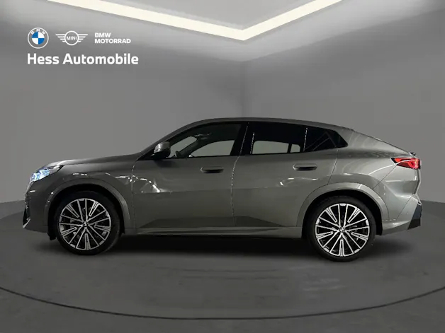 BMW iX2 30 xDrive M Sport