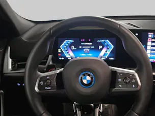 BMW iX2 30 xDrive M Sport