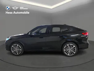 BMW iX2 30 xDrive M Sport