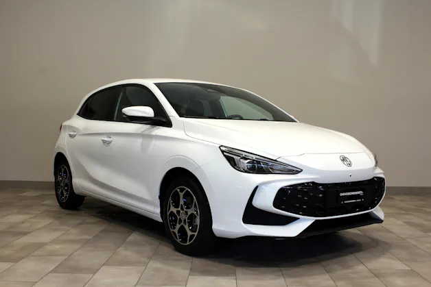MG 3 1.5 Hybrid Luxury