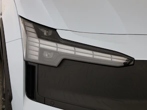 Fahrzeugbild VOLVO EX30 CC P8 Ultra AWD