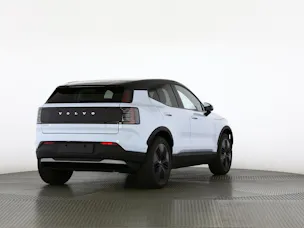 Volvo EX30 CC P8 Ultra AWD