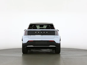 https://vehicle.imgix.net/4346626/b06e11bb-d7f1-4431-9bc6-4dc32d4c850f.jpg