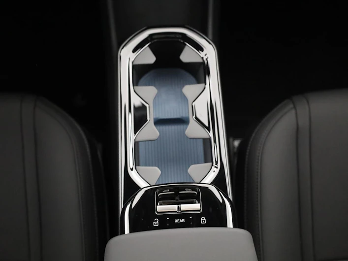 Fahrzeugbild VOLVO EX 30