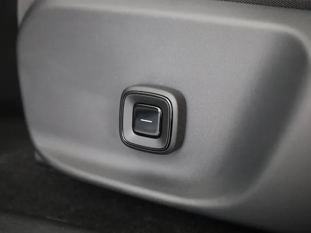 Volvo EX30 CC P8 Ultra AWD