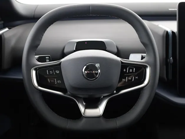 Volvo EX30 CC P8 Ultra AWD