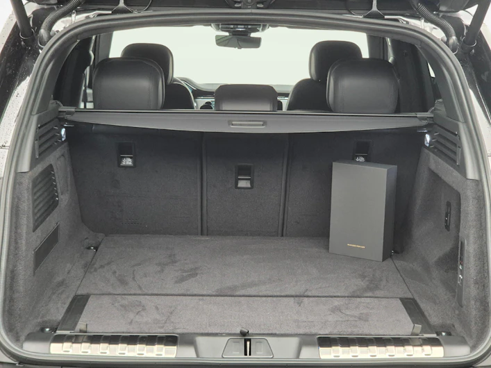 Fahrzeugbild LAND ROVER RANGE ROVER SPORT