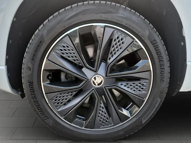 Škoda Karoq 1.5 TSI SportLine DSG
