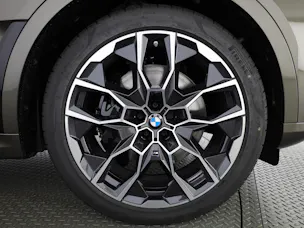 BMW X7 40i xDrive SAG
