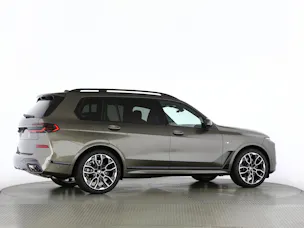 BMW X7 40i xDrive SAG