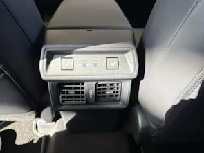 image du véhicule TOYOTA RAV4 2.5 HEV Premium