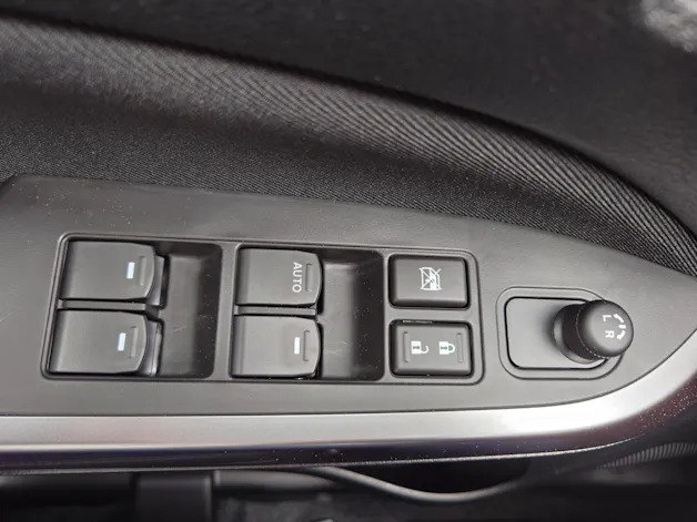 Suzuki Vitara 1.4 T Sakura Hybrid 4x4