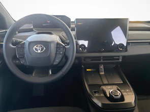 Fahrzeugbild TOYOTA C-HR+ Style AWD