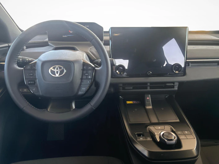 Fahrzeugbild TOYOTA C-HR+
