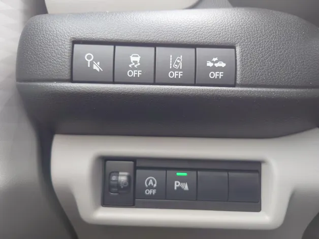 Suzuki Swift 1.2 Sakura Hybrid 4x4
