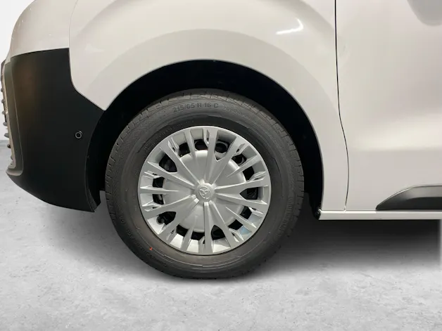 Toyota PROACE Van L1 2.0 D Advanced