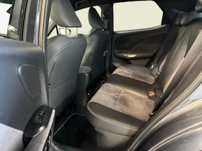 Fahrzeugbild LEXUS LBX 1.5 Hybrid Cool AWD