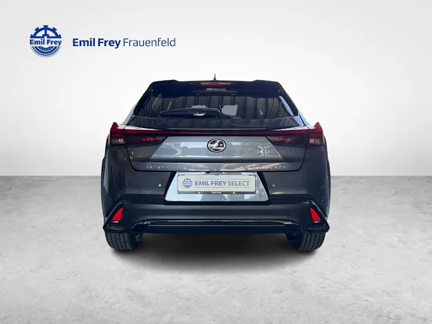 Lexus UX 300h F-Line