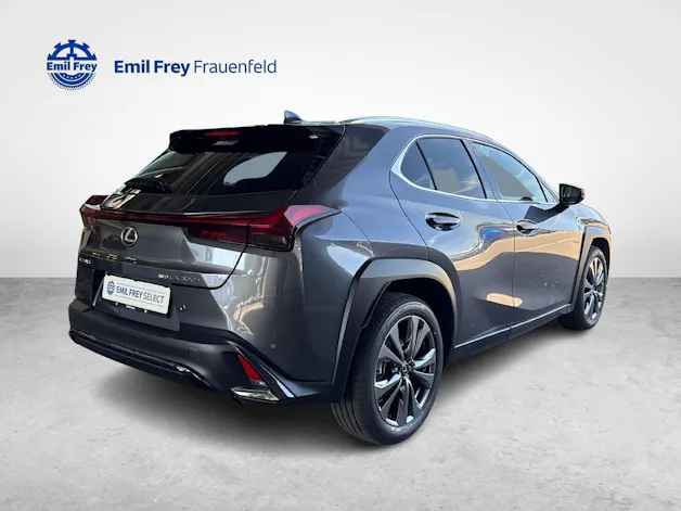 Lexus UX 300h F-Line