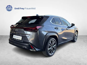 https://vehicle.imgix.net/4346756/90b845e2-0c07-4646-b9eb-139a11abadce.jpg