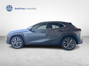 image du véhicule LEXUS UX 300h F-Line