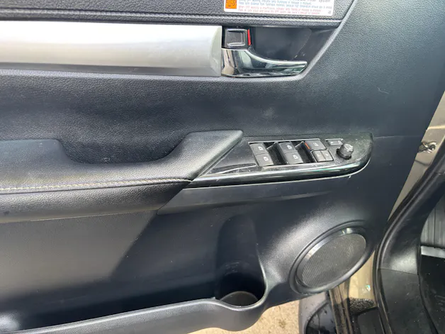 Toyota Hilux 2.8D 204PS Premium