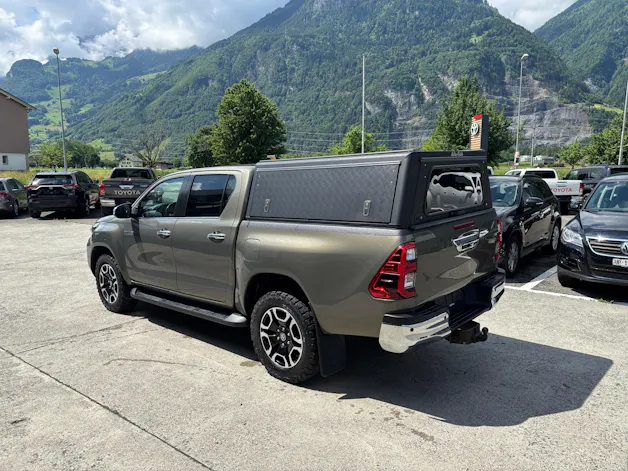 Toyota Hilux 2.8D 204PS Premium