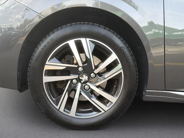 Peugeot 208 1.2 PureTech 100 Allure Pack