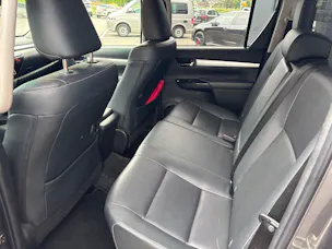 Toyota Hilux 2.4 D-4D Sol Premium