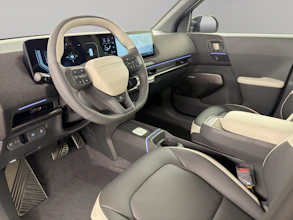 https://vehicle.imgix.net/4346811/aaba13aa-3022-4db4-b042-99333db14196.jpg