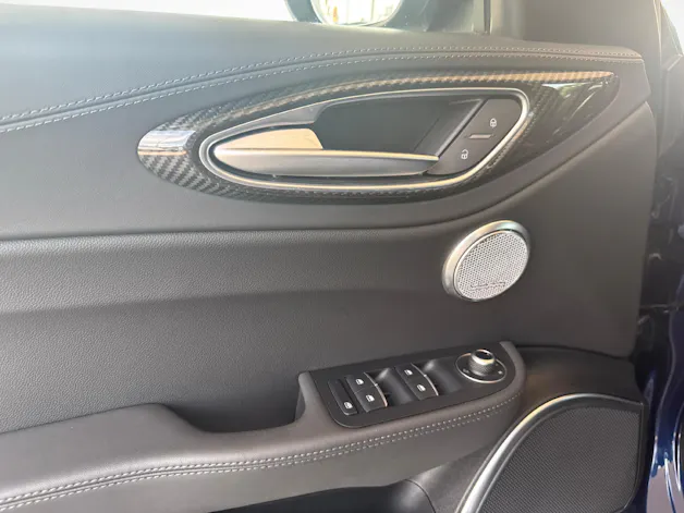 Alfa Romeo Giulia 2.9 V6 Biturbo Quadrifoglio