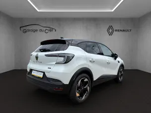 Renault Captur 1.8 E-Tech techno