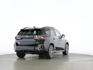 BMW iX1 30 xDrive