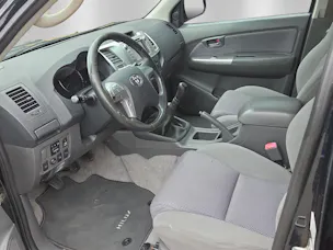 Toyota Hilux Double Cab.-Pick-up 3.0-4D Linea Sol