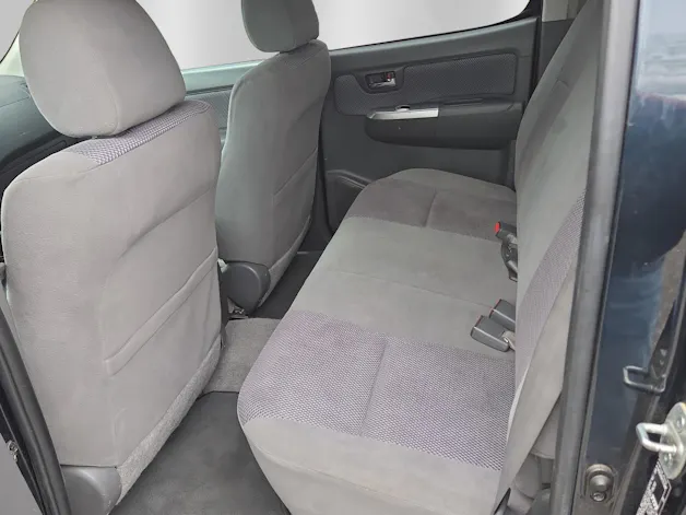 Toyota Hilux Double Cab.-Pick-up 3.0-4D Linea Sol