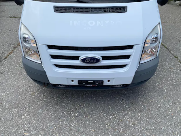 Ford Transit Kombi 330 S 2.4 TDCi 140 Trend 4x4