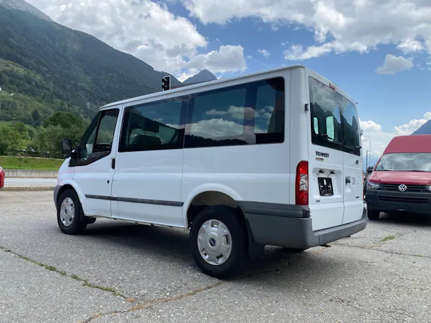 Ford Transit Kombi 330 S 2.4 TDCi 140 Trend 4x4