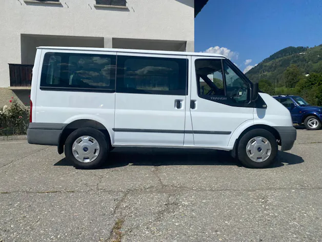 FORD Transit Kombi 330 S 2.4 TDCi 140 Trend 4x4